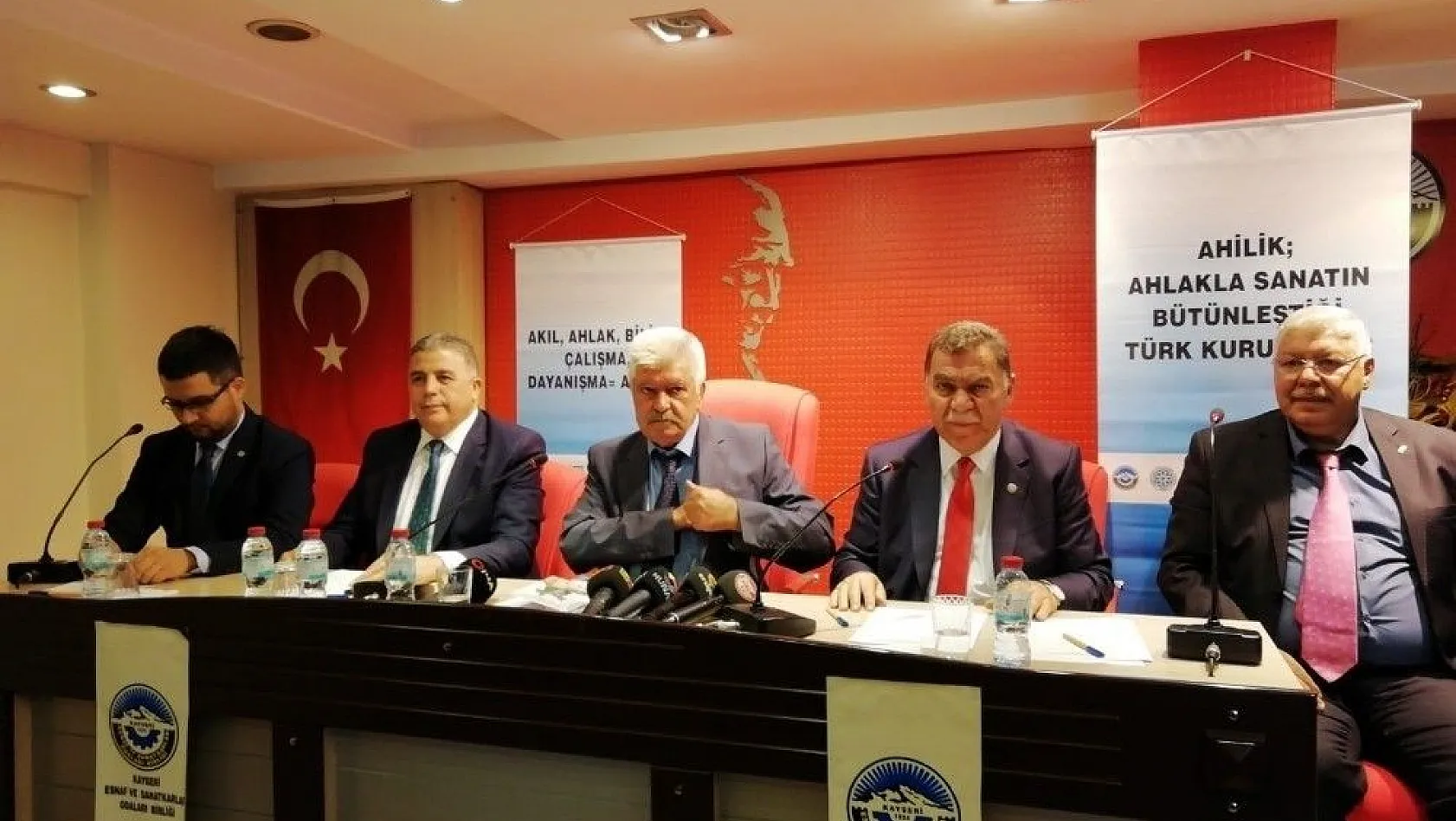 Kayseri Esnaf ve Sanatkarlar Kredi ve Kefalet Kooperatifi Başkanı Mustafa Alan: 'Ahi Evran'ı geri getiremeyiz ama prensiplerini gelecek kuşaklara aktarmalıyız'
