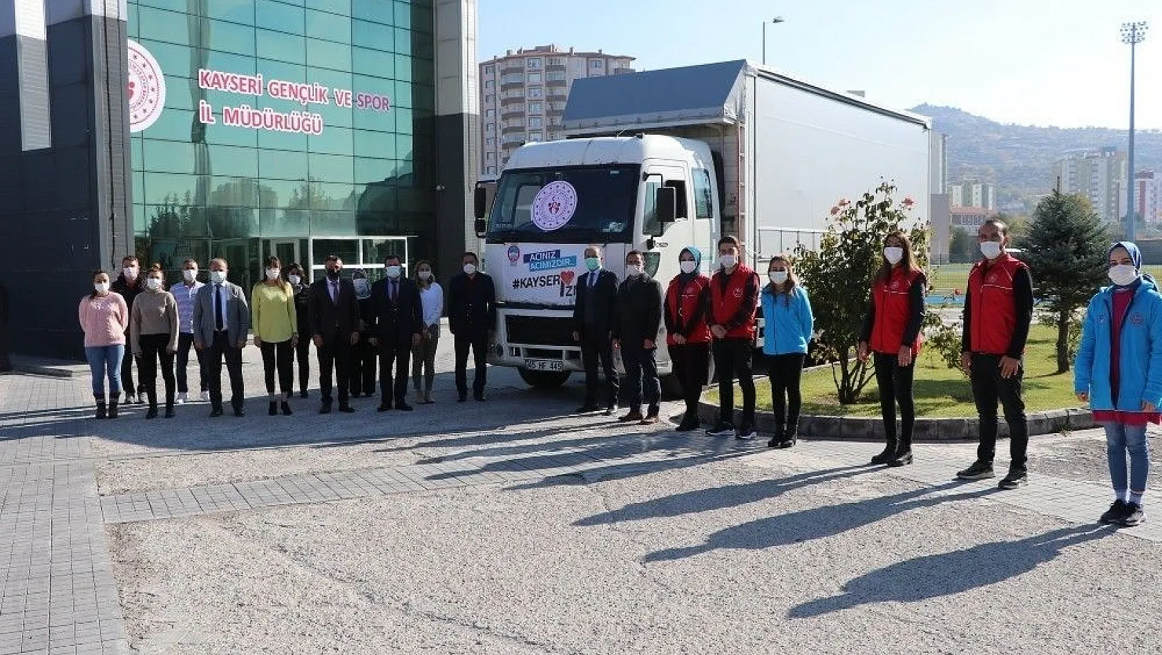 Kayseri Gençlik ve Spor İl Müdürlüğü, İzmir'e yardım için seferber oldu