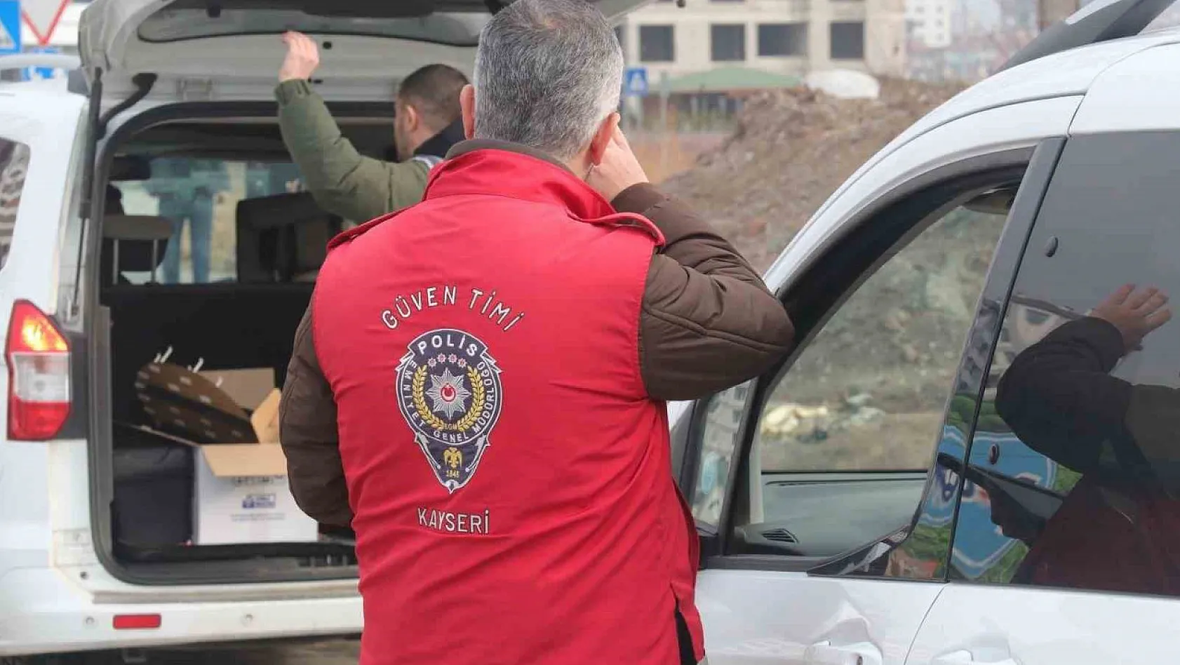 Kayseri polisinden 'Dar Alan' Uygulaması: 741 şahıs sorgulandı