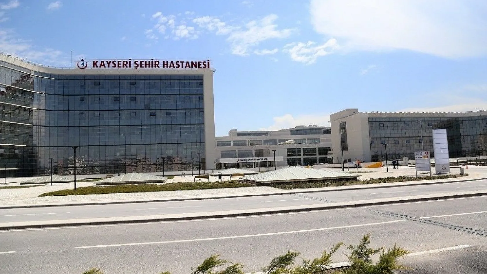 Kayseri Şehir Hastanesi kaliteli sağlık hizmeti ve konforu ile göz dolduruyor

