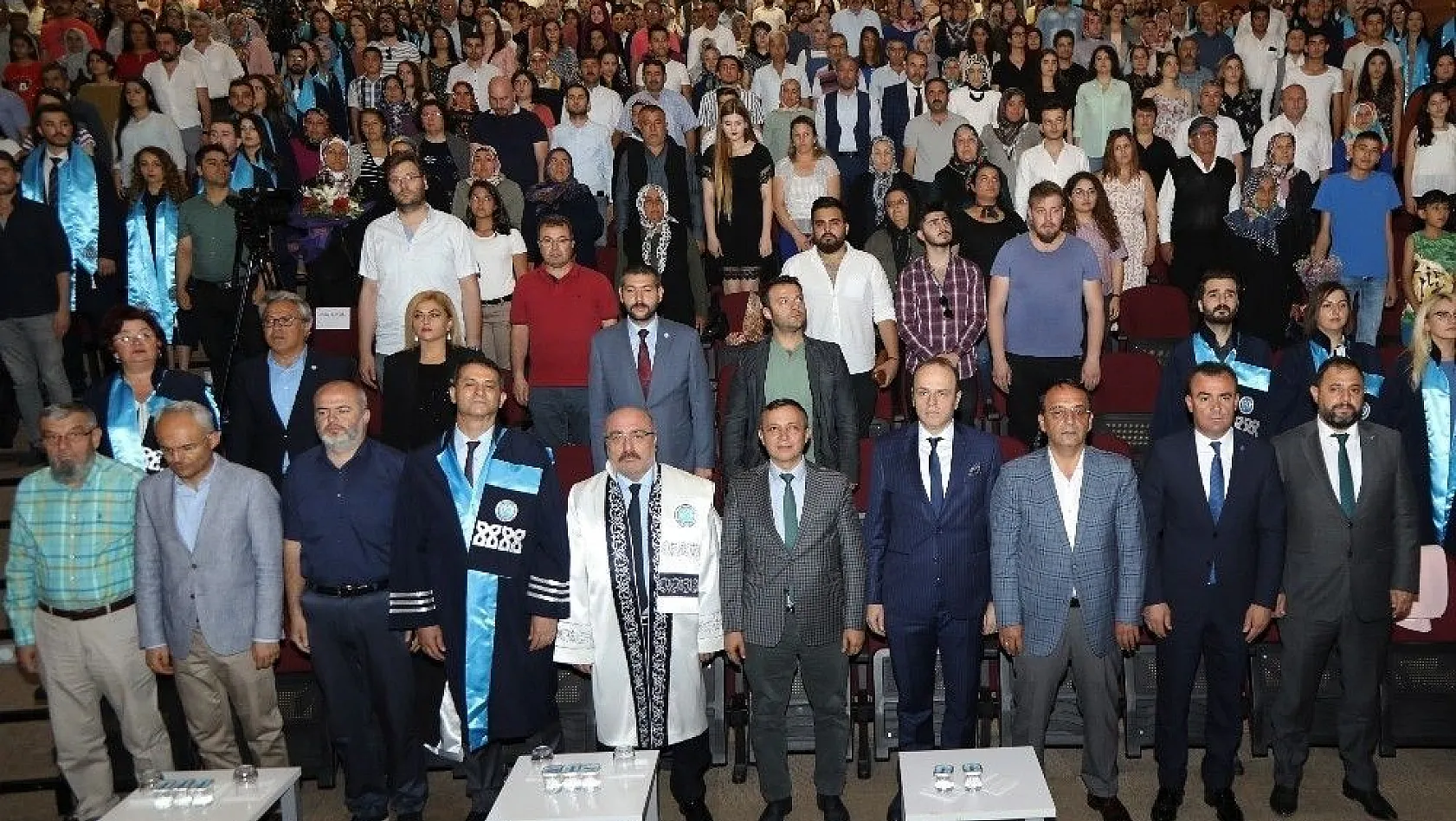 Kayseri Üniversitesi İlk Mezunlarını Verdi
