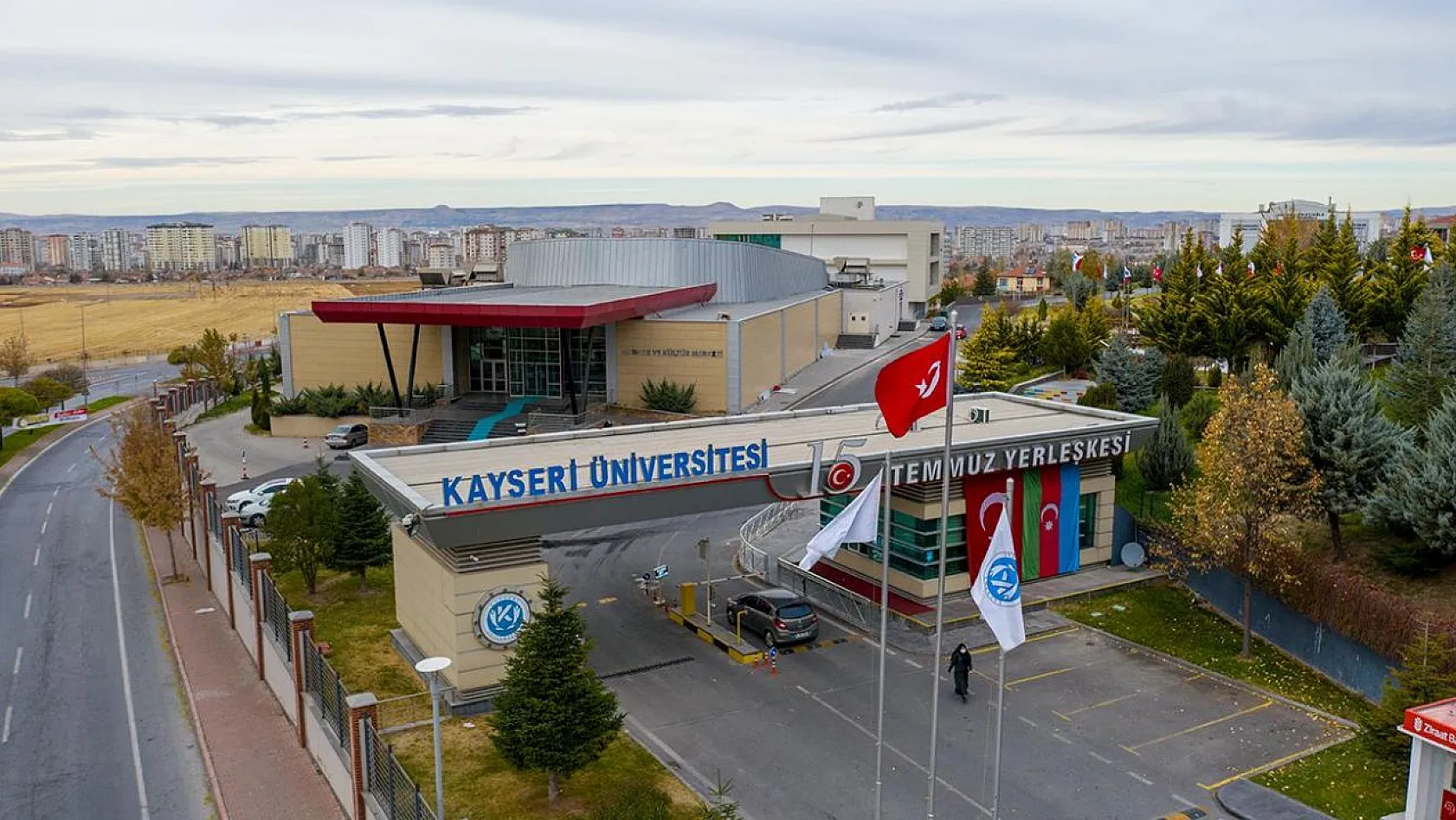 Kayseri Üniversitesinde karar çıktı: Dersler başlıyor!
