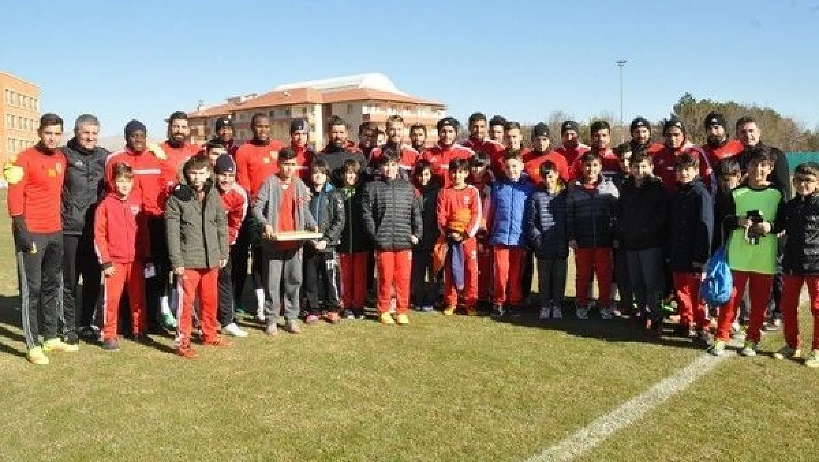 Kayserispor Alanyaspor maçının hazırlıklarını sürdürdü
