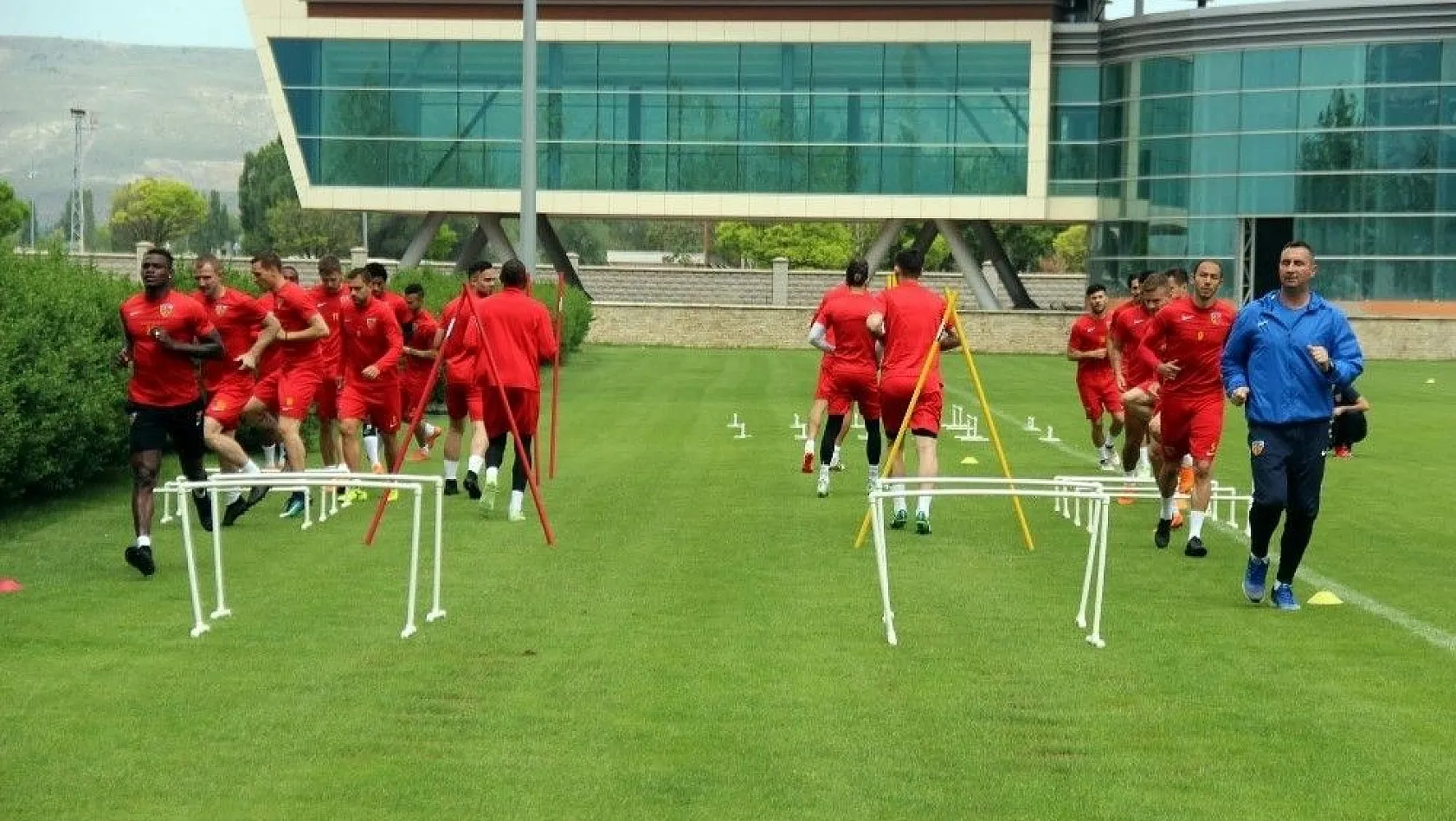 Kayserispor'da Beşiktaş maçı hazırlıkları devam ediyor
