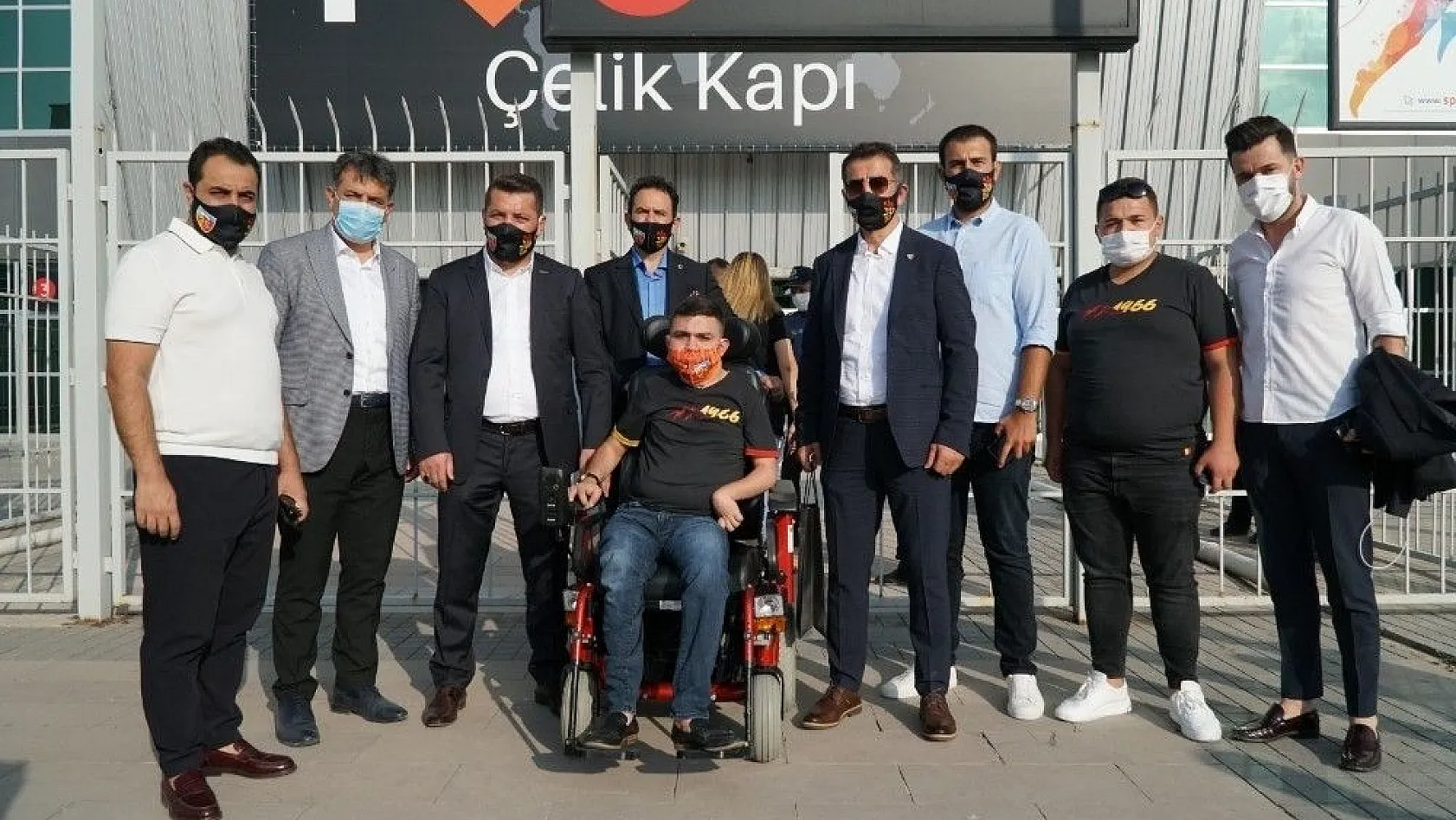 Kayserispor'dan Akülü Araba desteği
