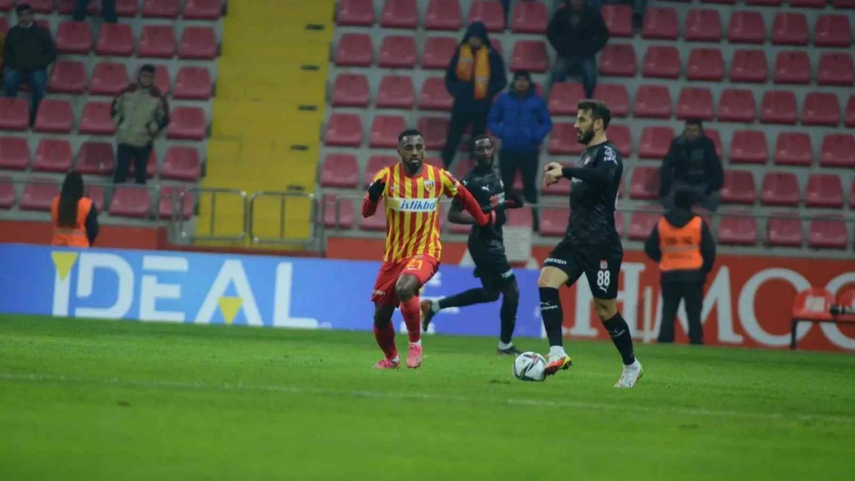 Kayserispor ile Sivasspor 31. randevuda