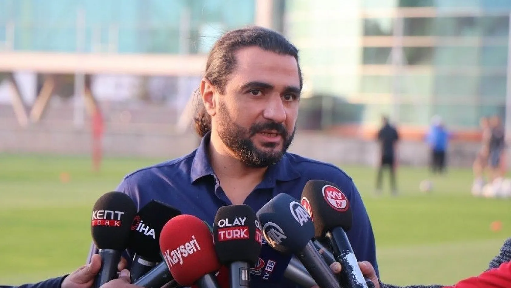 Kayserispor Sportif Direktörü Bölükbaşı: 'Ligin oynanması büyük tehlike'
