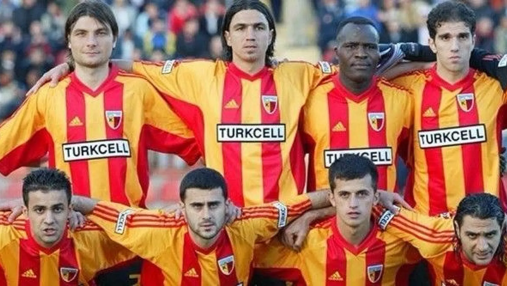Kayserispor'un son transferi İlhan Parlak: 'Çok mutluyum'
