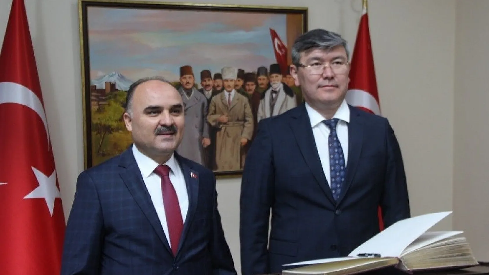 Kazakistan Cumhuriyeti Ankara Büyükelçisi Abzal Saparbekuly, Kayseri Valiliğini Ziyaret Etti
