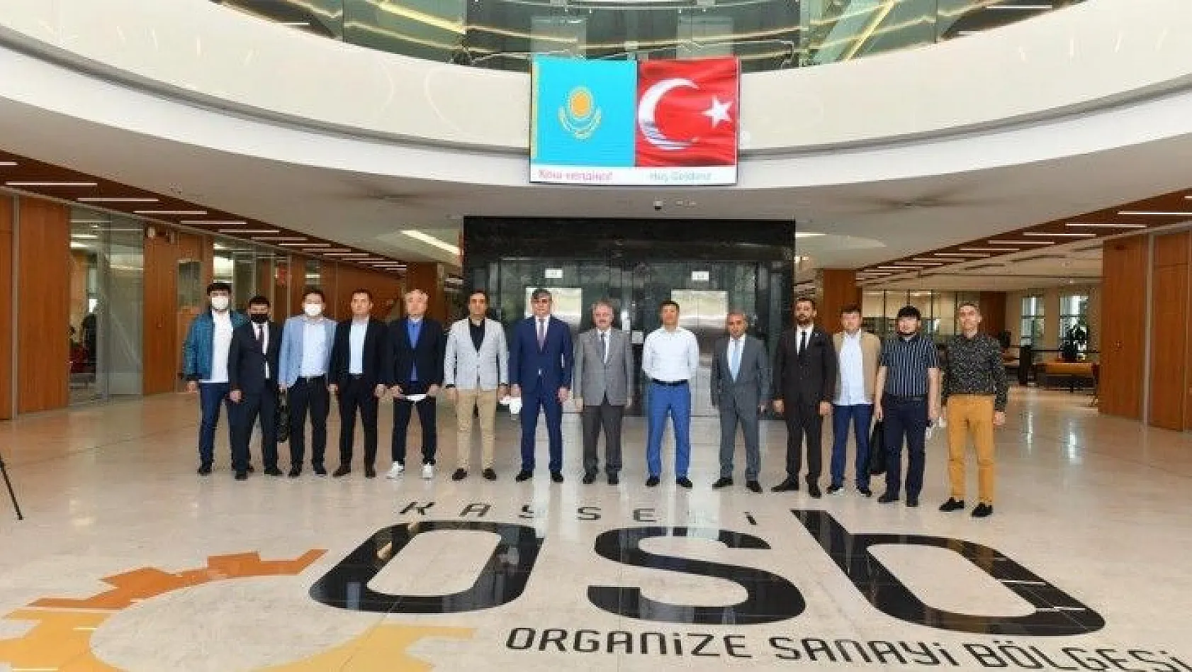 Kazakistan'ın Türkiye Büyükelçisi başkanlığındaki heyet Kayseri OSB'yi ziyaret etti