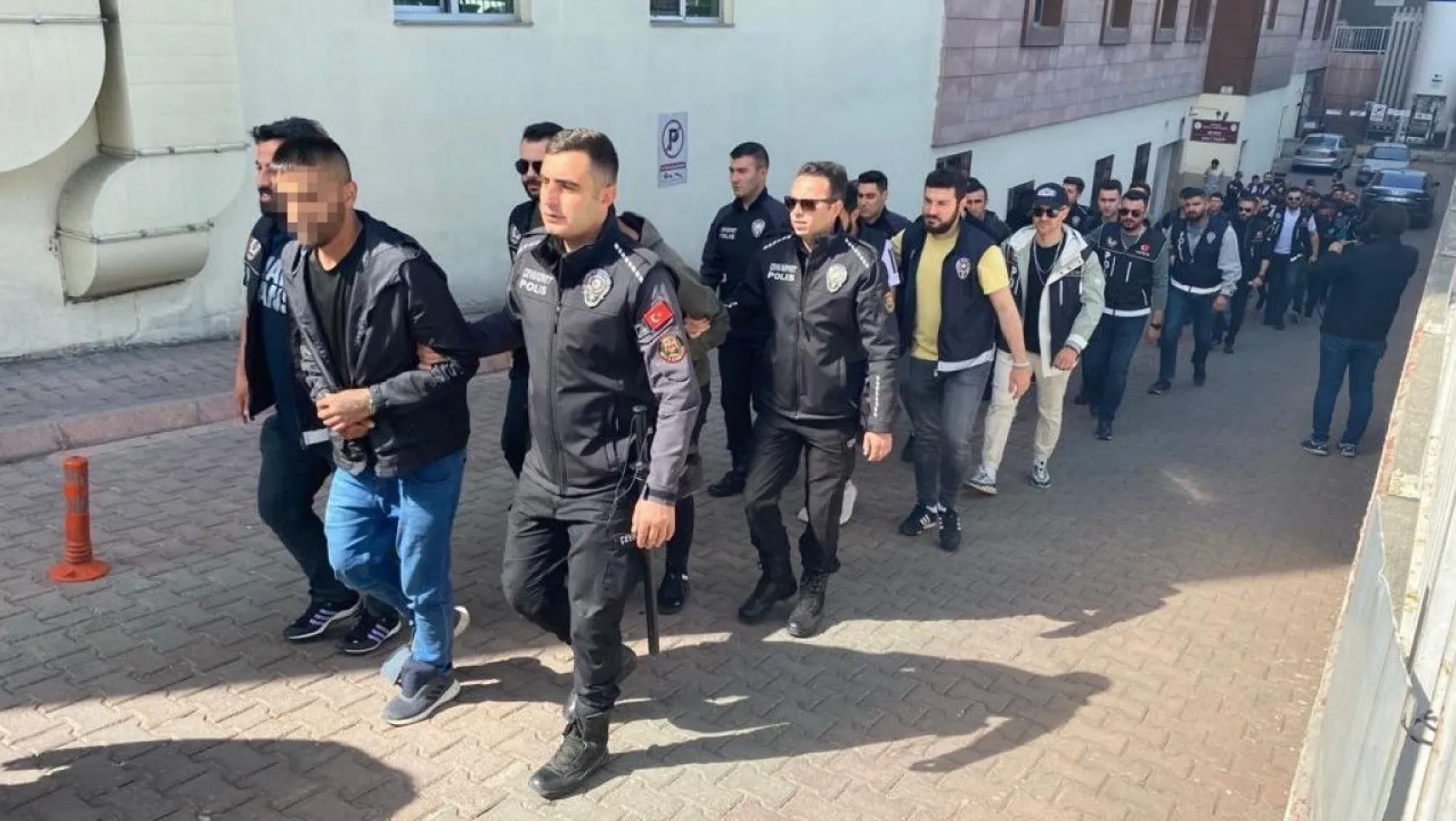 Kayseri'de 37 kişi tutuklandı! Bakın neden?