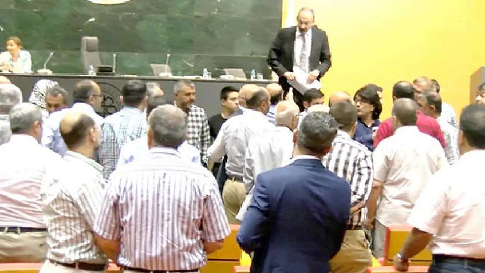 KTO Meclisi'nde  'Yamyam' tartışması 