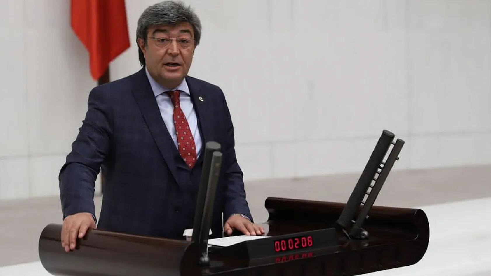 Meclis'te konuştu: Kayseri'de her 3 kişiden 1'i icralık! Artık mızrak çuvala sığmıyor