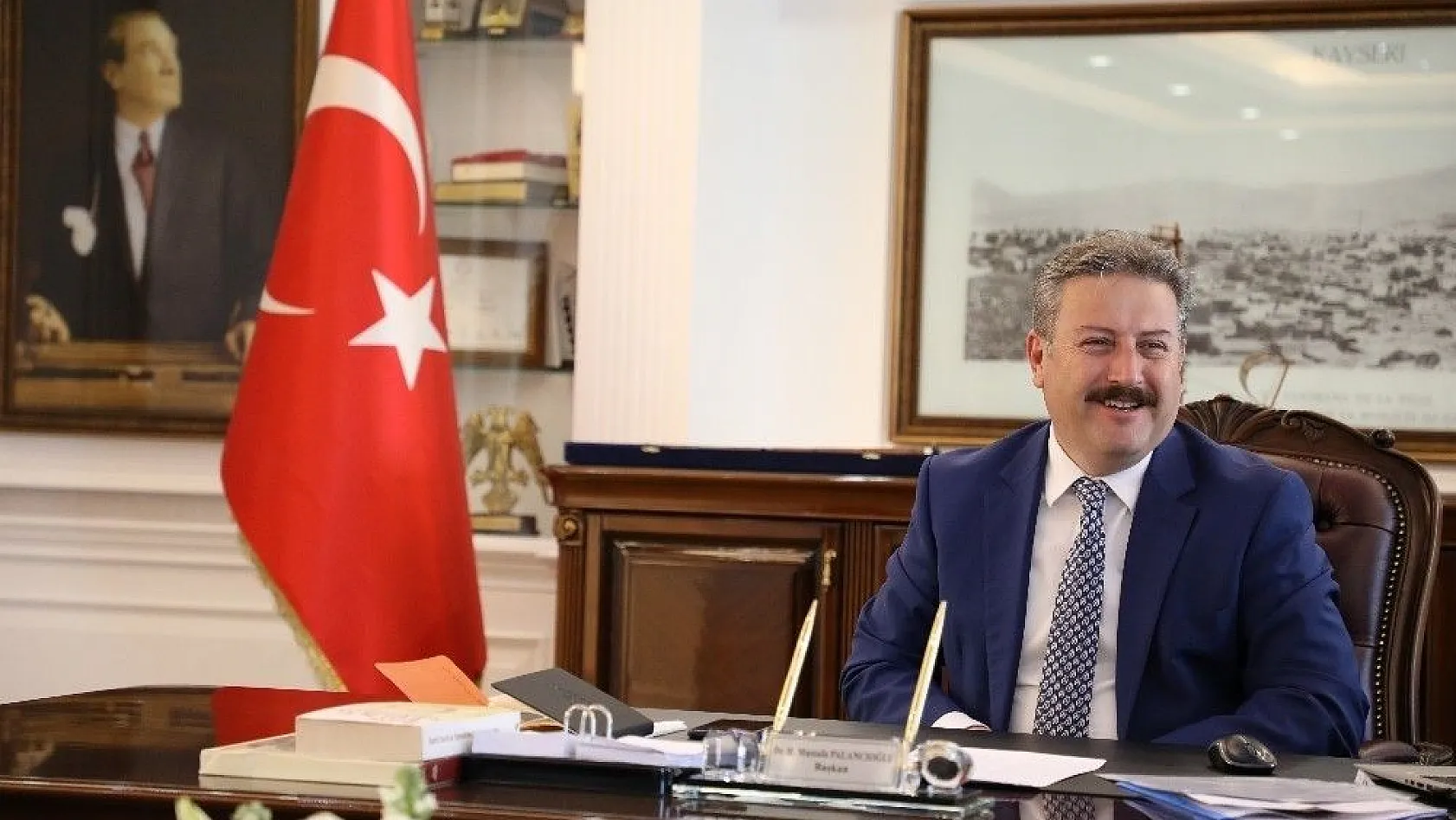 Melikgazi Belediye Başkanı Dr. Mustafa Palancıoğlu Taekwondo Türkiye İkincisi Büşra Öztürk'ü Tebrik Etti
