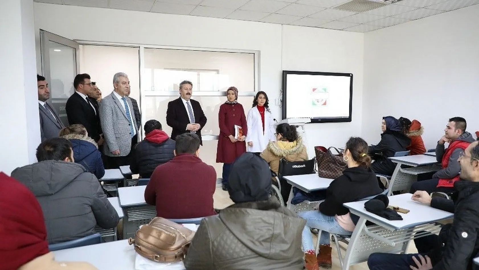 Melikgazi Belediyesi E-KPSS kursu başladı