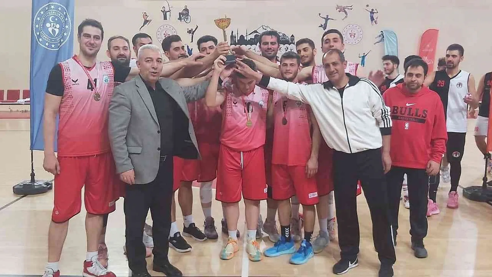 Melikgazi Belediyespor  şampiyon oldu!