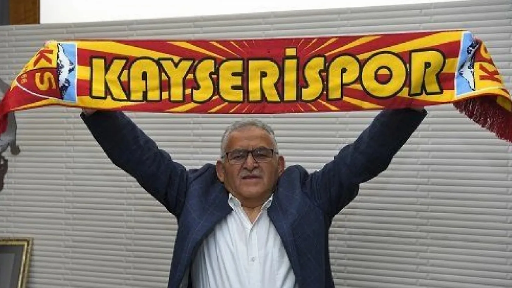 Memduh Büyükkılıç Kayserispor'da o futbolcuya dikkat çekti