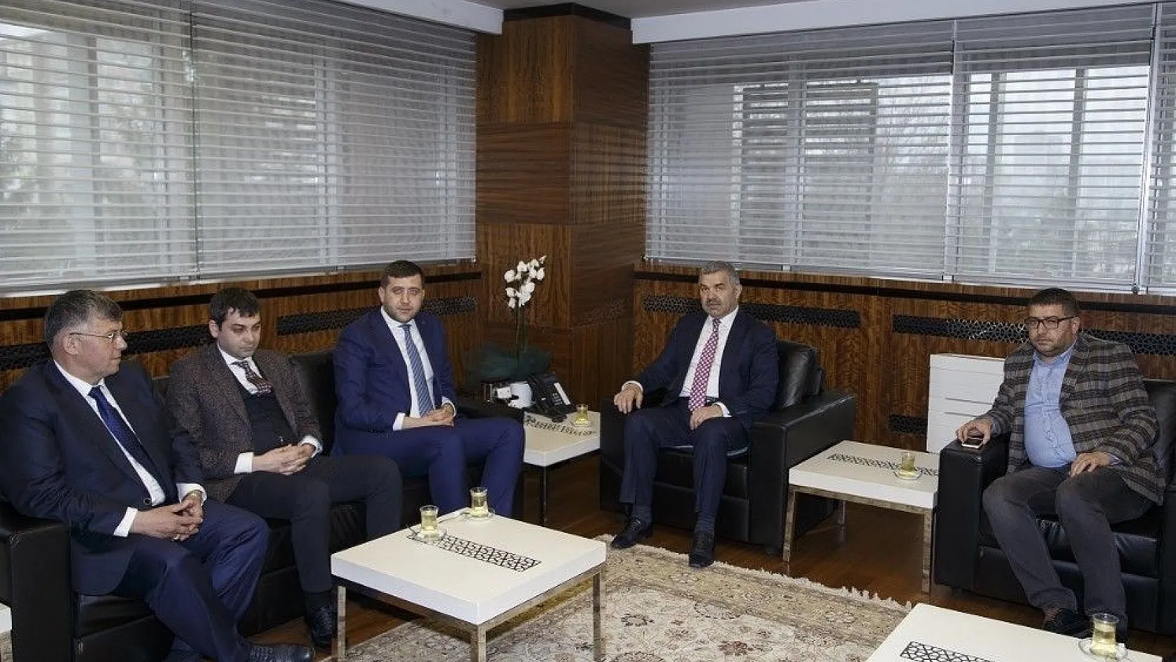 MHP İl Başkanı Ersoy ve yönetimi Başkan Çelik'i ziyaret etti