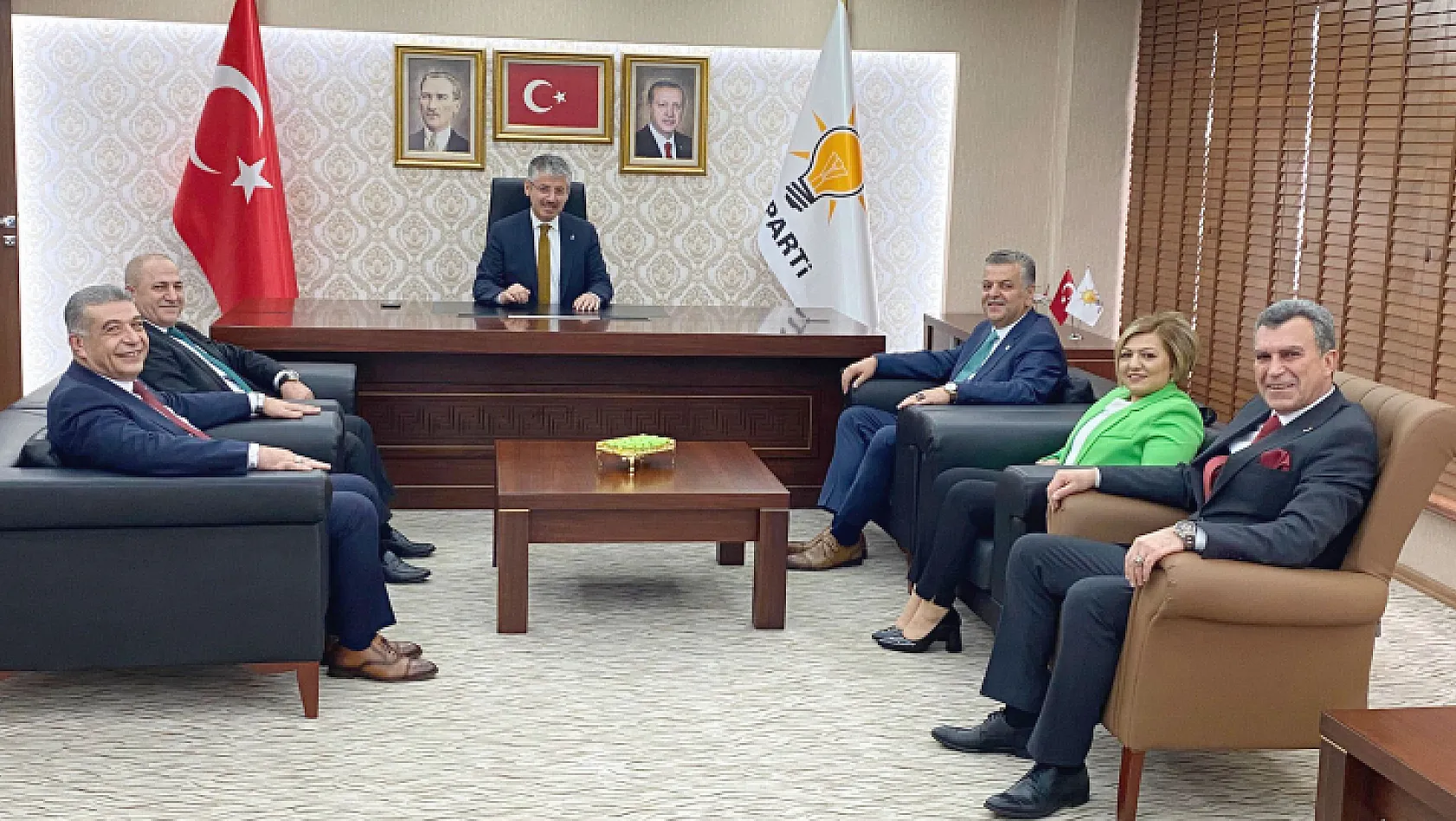 MHP İl Yönetimi, Çopuroğlu'na bayram ziyaretinde bulundu