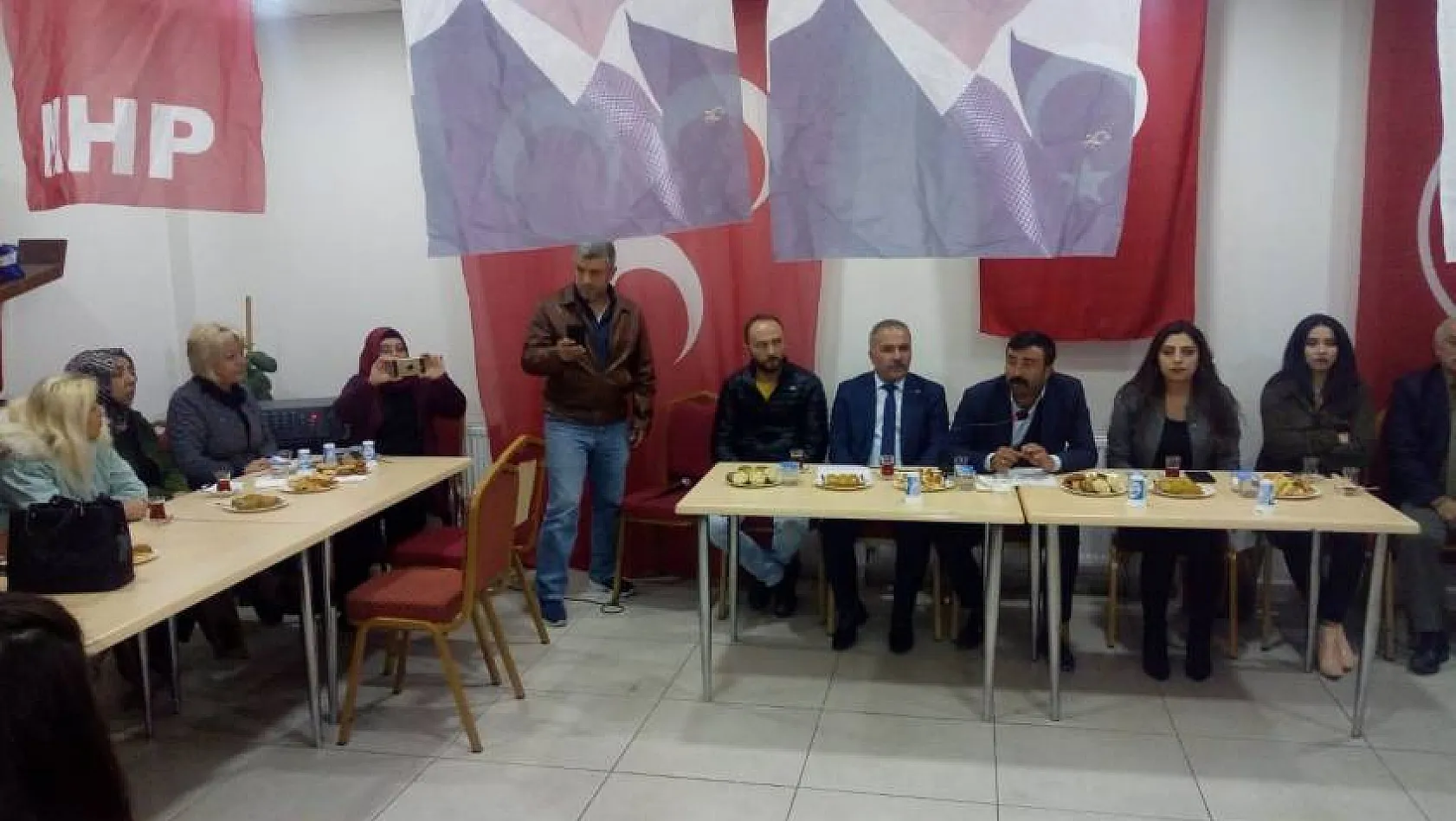 MHP Kocasinan'da 1. Bölge istişare edildi
