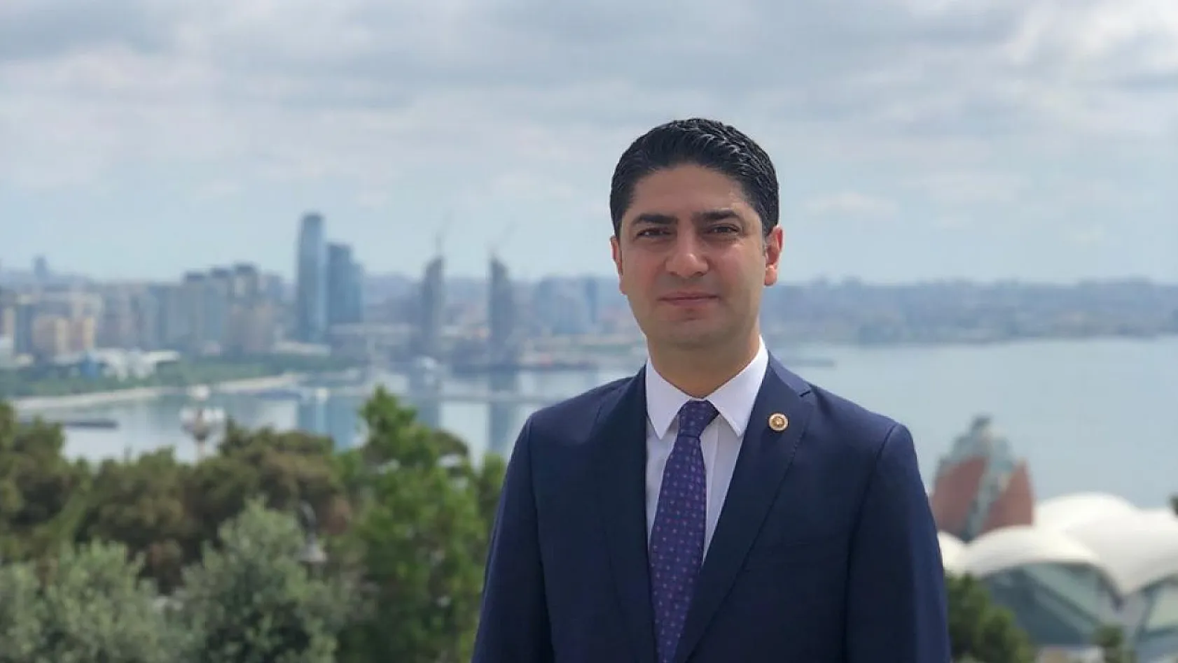 MHP'li Özdemir: Azerbaycan'ın sevinci sevincimiz, hedefi hedefimizdir