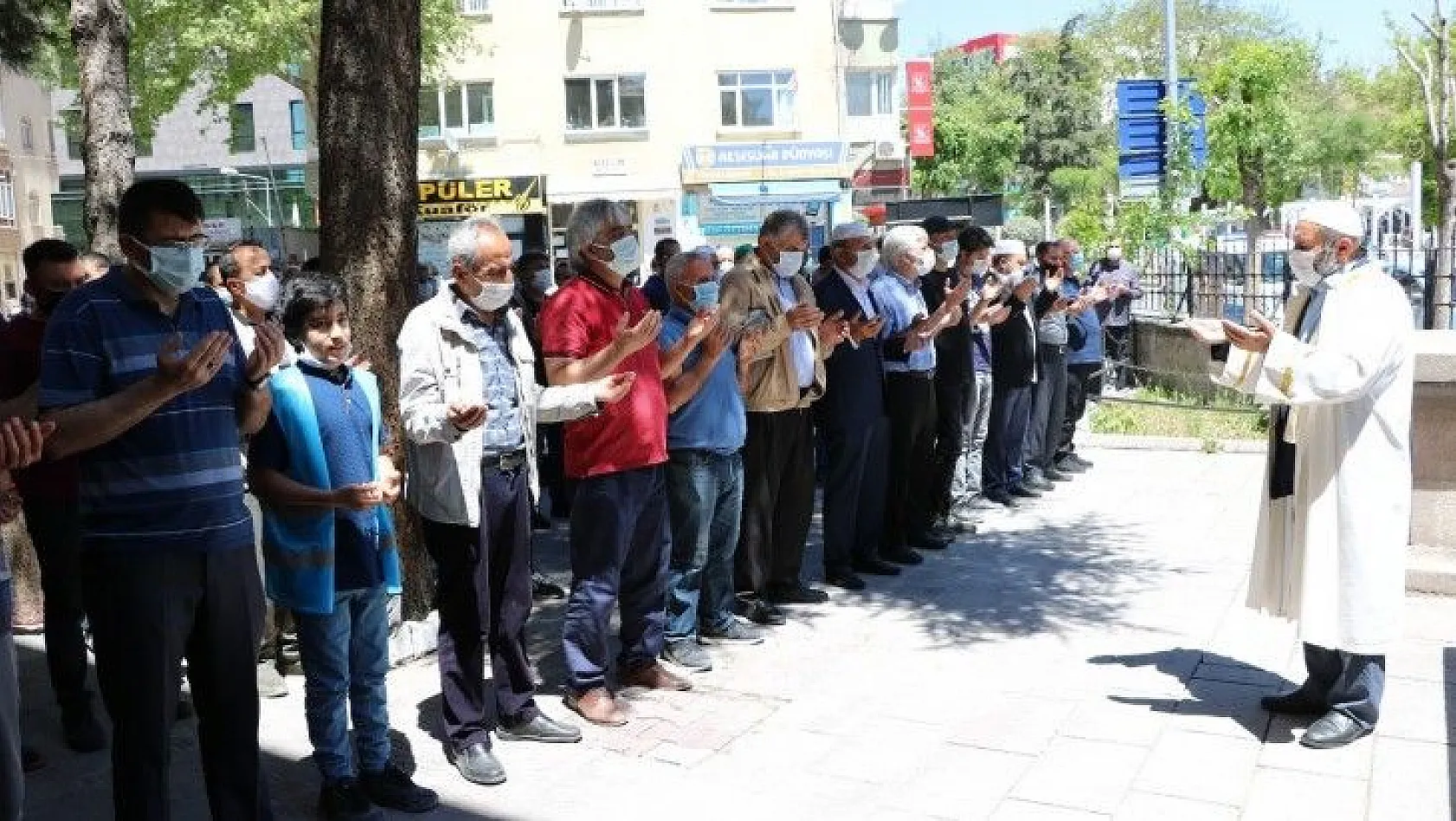 Kayseri'de gıyabi cenaze namazı kılındı