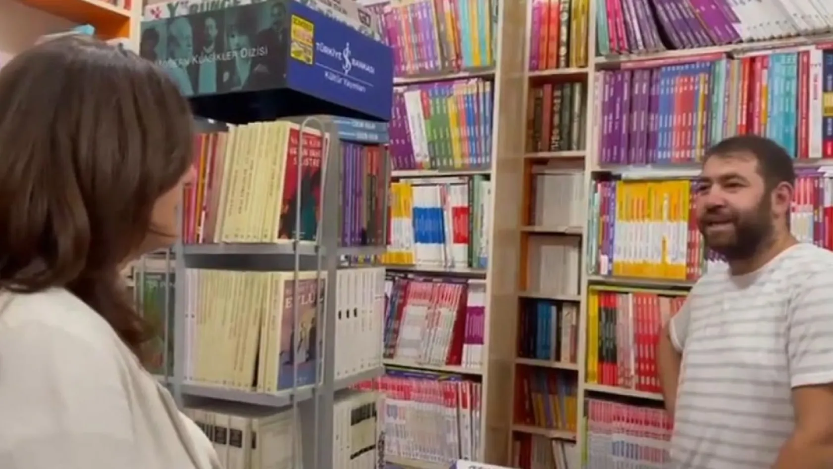 Okullarda kaynak kitap bilmecesi! 'AKP, eğitimi yapboz tahtasına çevirdi'