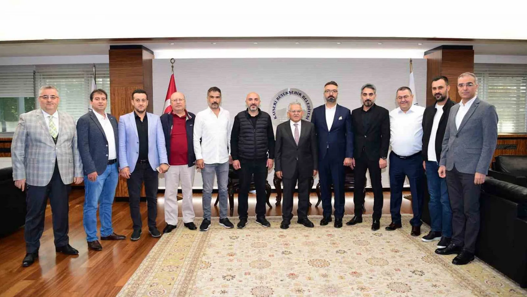 Başkan Tuzcuoğlu'ndan Başkan Büyükkılıç'a ziyaret