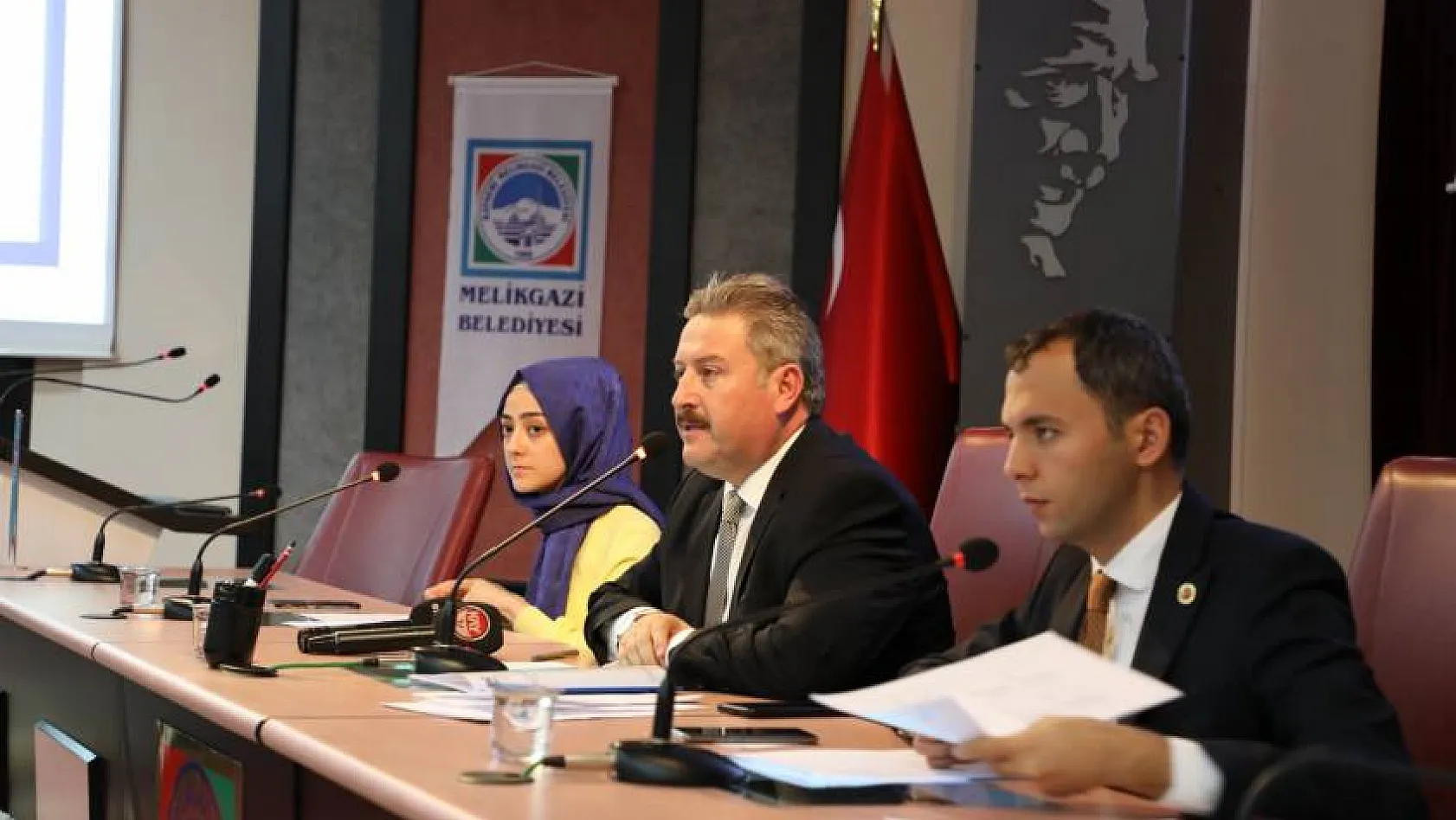  Palancıoğlu'dan 'TC Maliyeti artırır' savunması: Belediyemize ait tüm resmi yazışmalarda T.C. ibaresi bulunmaktadır