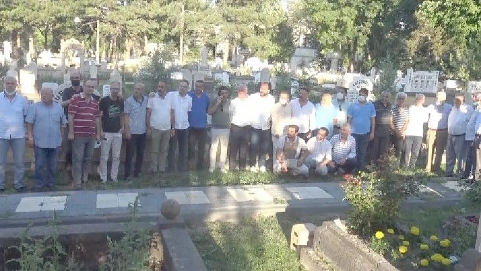 Paşa Tambay mezarı başında anıldı