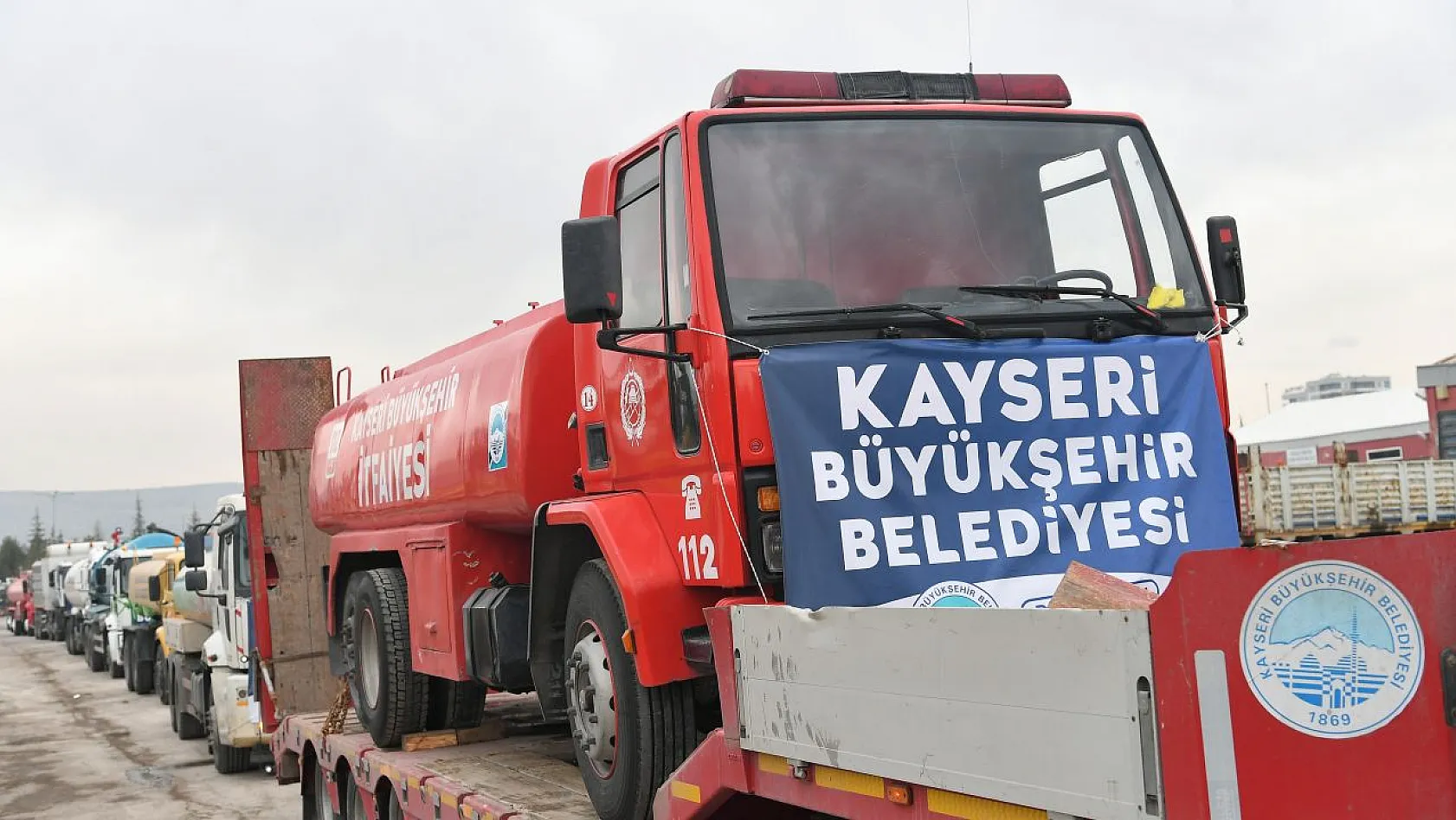 Sel bölgesine Kayseri'den 11 araç uğurlandı