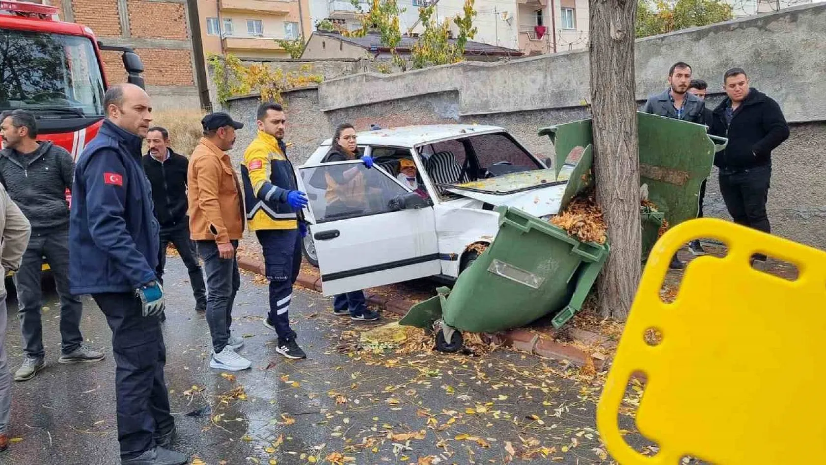 Sivas'ta ehliyetsiz sürücüler kaza yaptı, her iki tarafa da para cezası kesildi