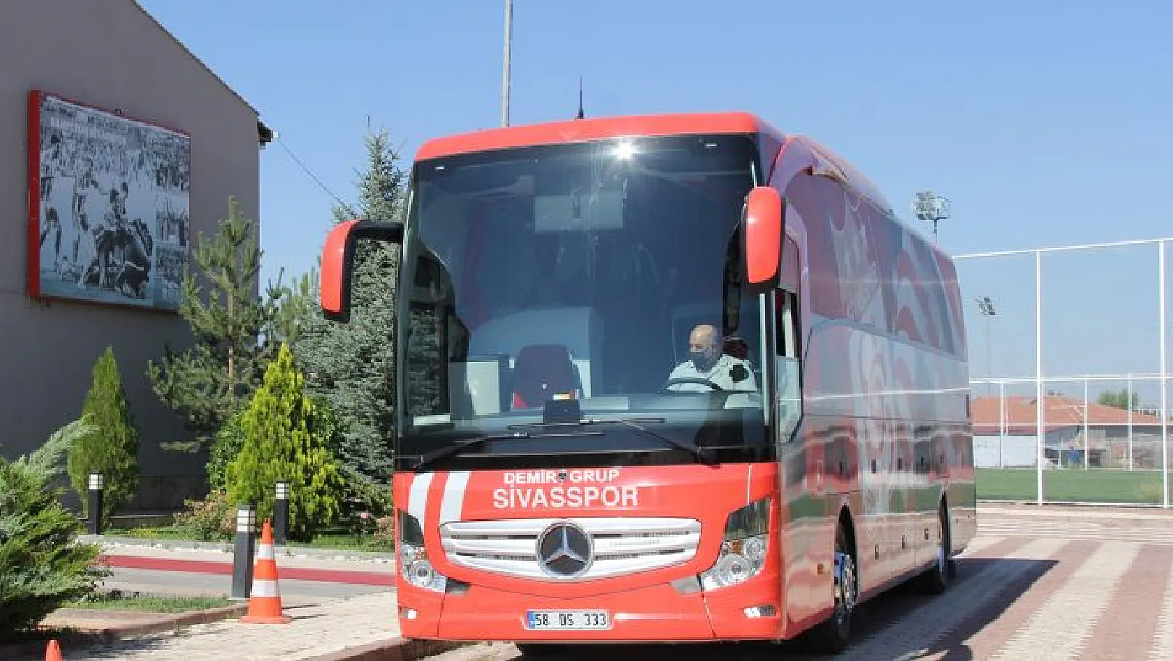 Sivasspor için 200 otobüs desteği