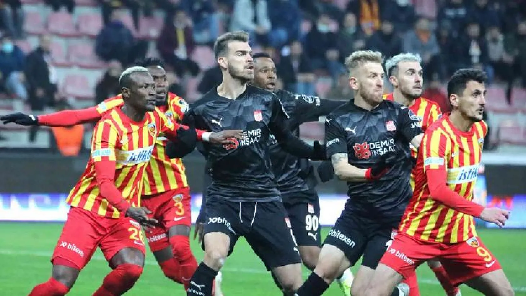 Sivasspor, 5. yenilgisini Kayserispor'dan aldı