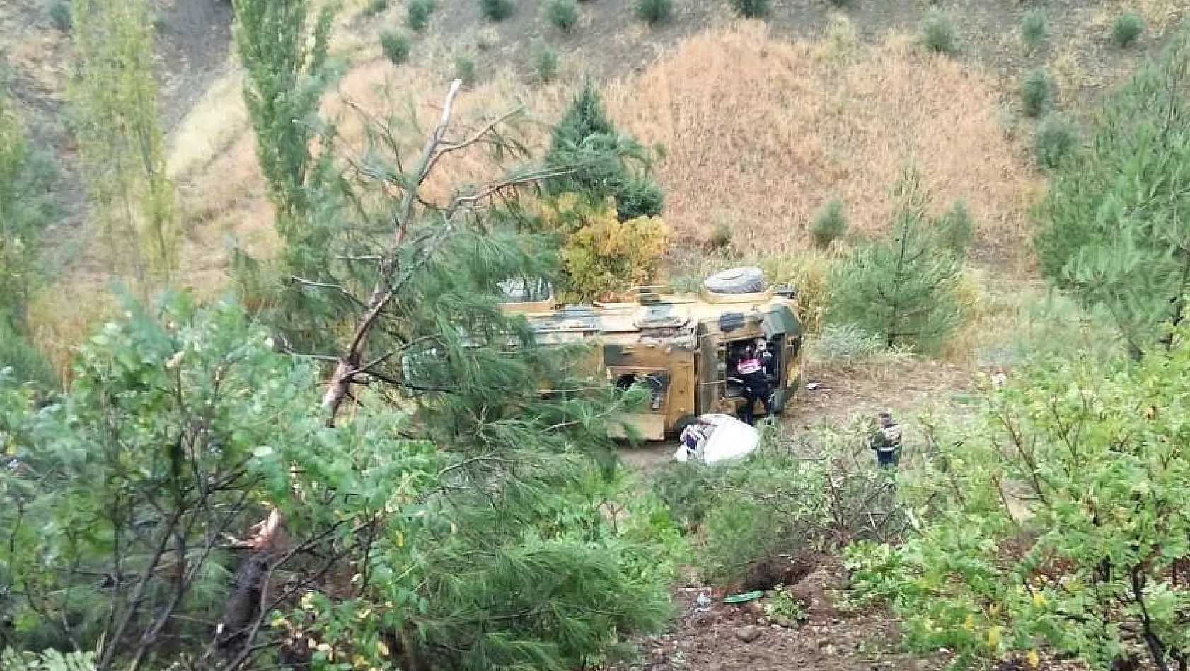Son dakika... Kahramanmaraş'ta askeri araç devrildi: 4 yaralı