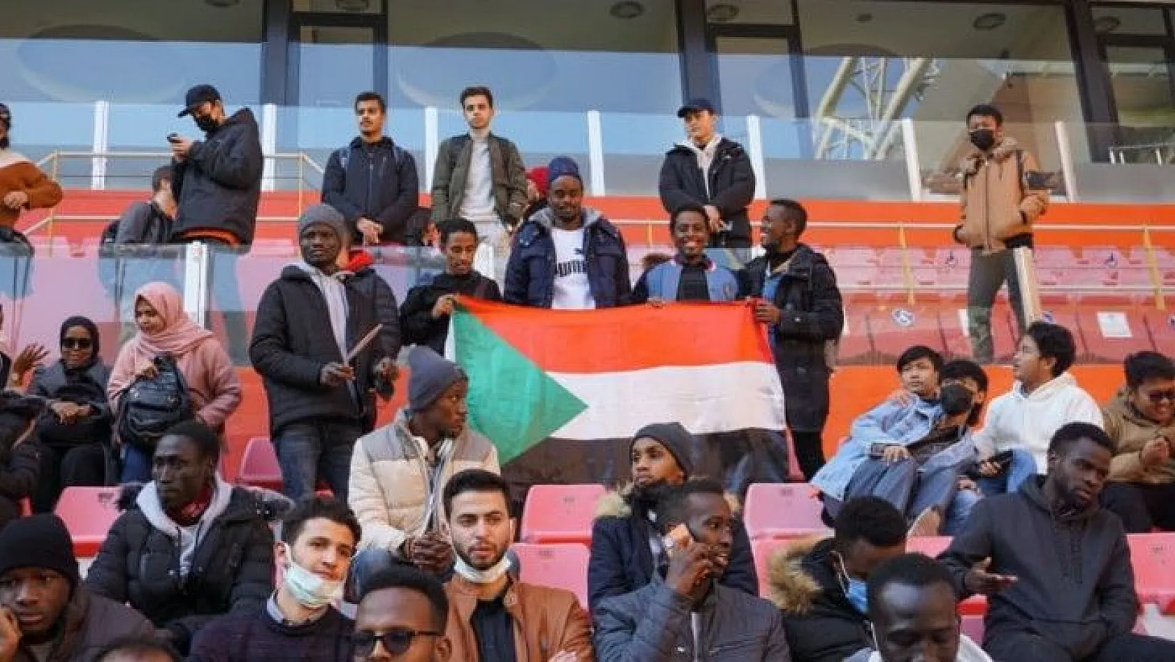 Sudanlı öğrencilerden Kayserispor'a destek