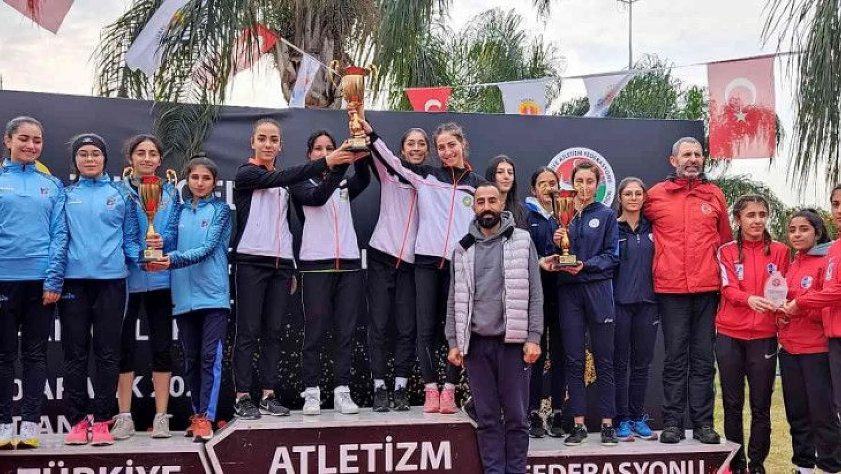 Talaslı atletler Türkiye şampiyonu