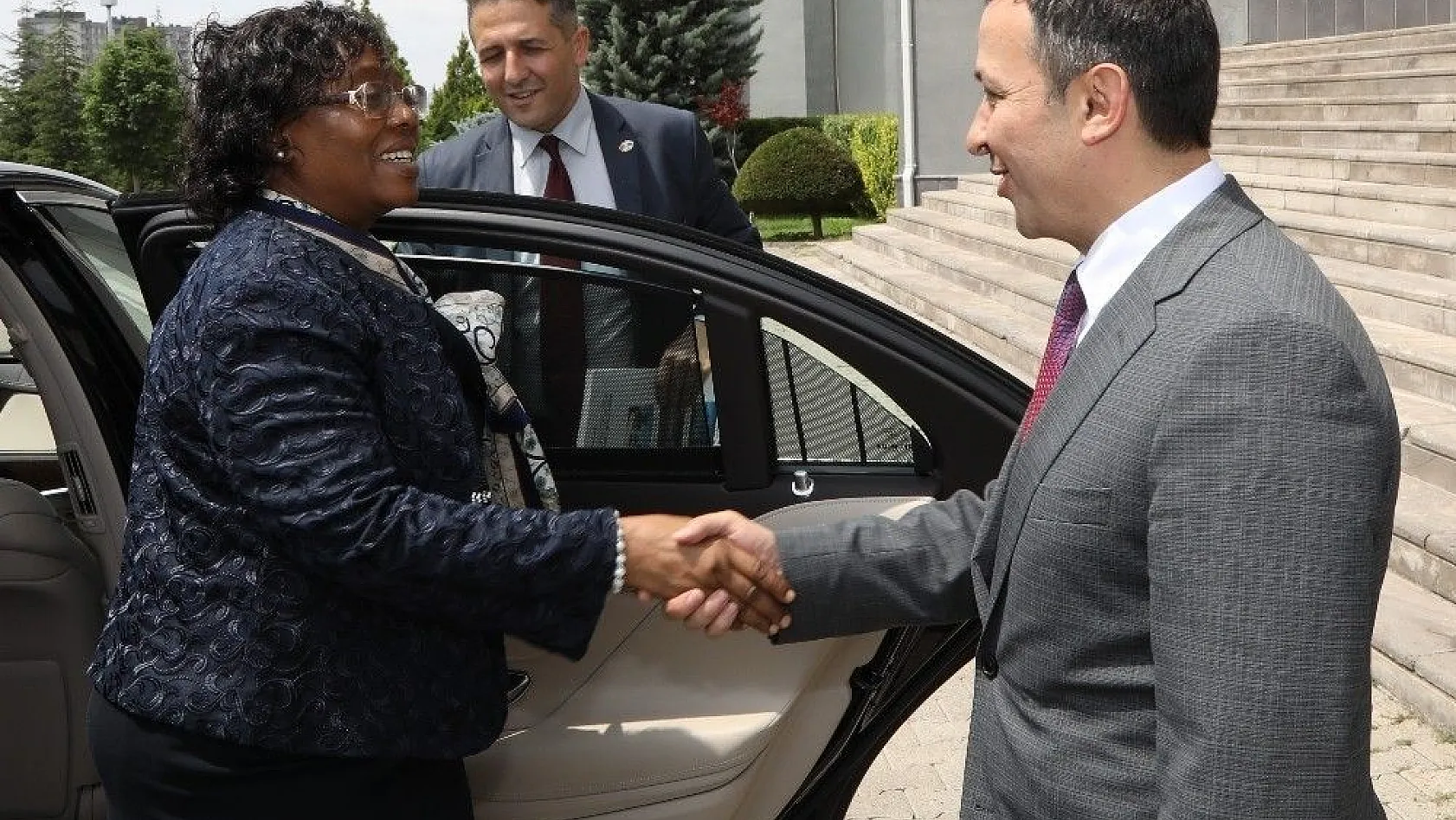 Tanzanya Ankara Büyükelçisinden, ERÜ Rektörü Çalış'a Ziyaret