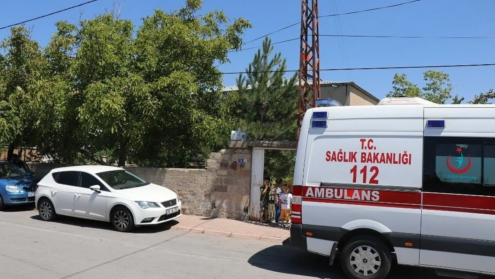 Trafik kazasında hayatını kaybeden polis memuru Kayseri'de toprağa verildi
