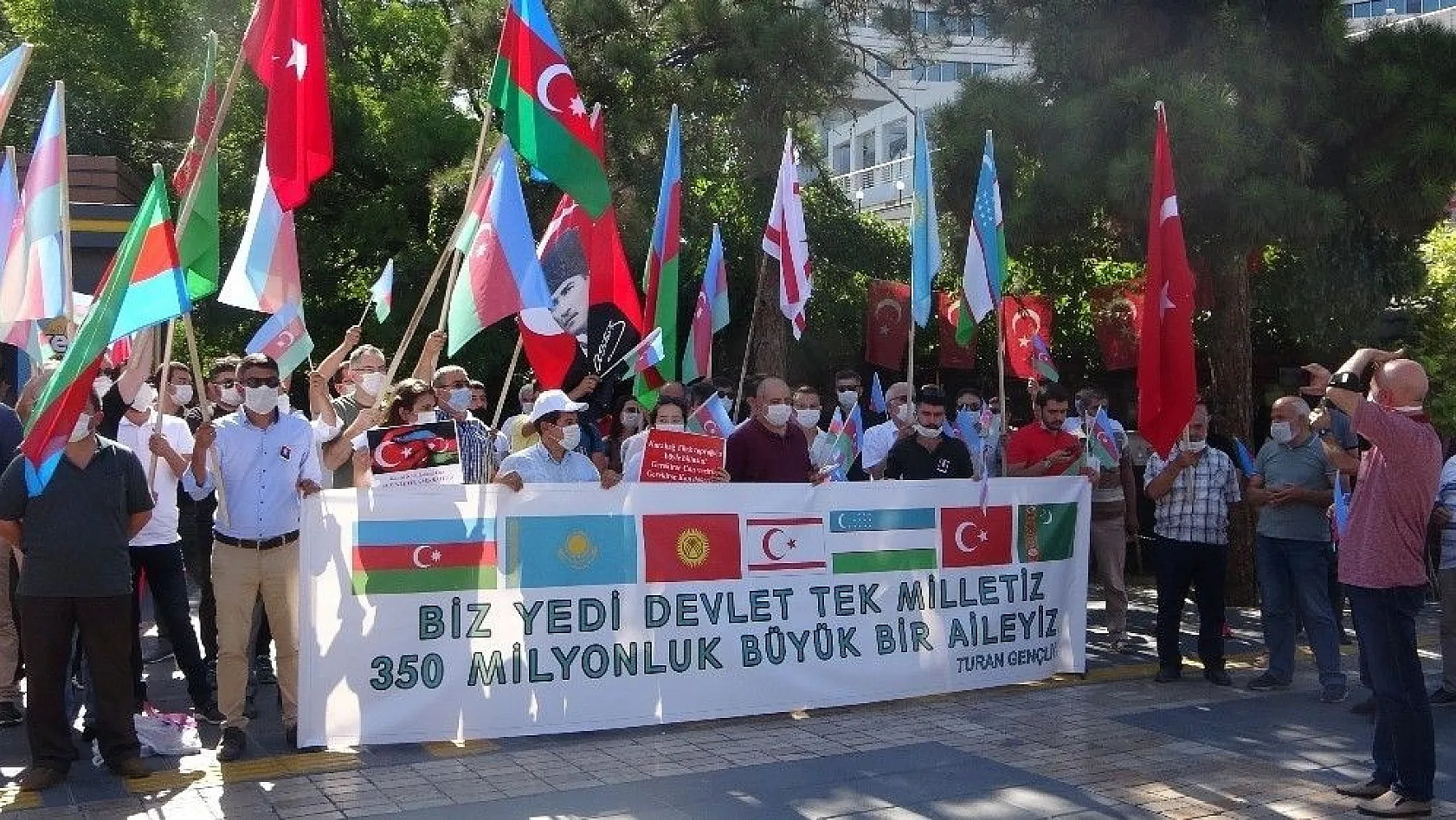 Turan Derneği'nden 'Seninleyiz Azerbaycan' açıklaması