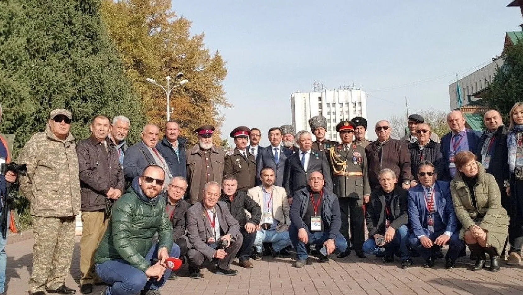 Türk Dünyası 3. Gazeteciler Şurası Türkistan'da yapıldı