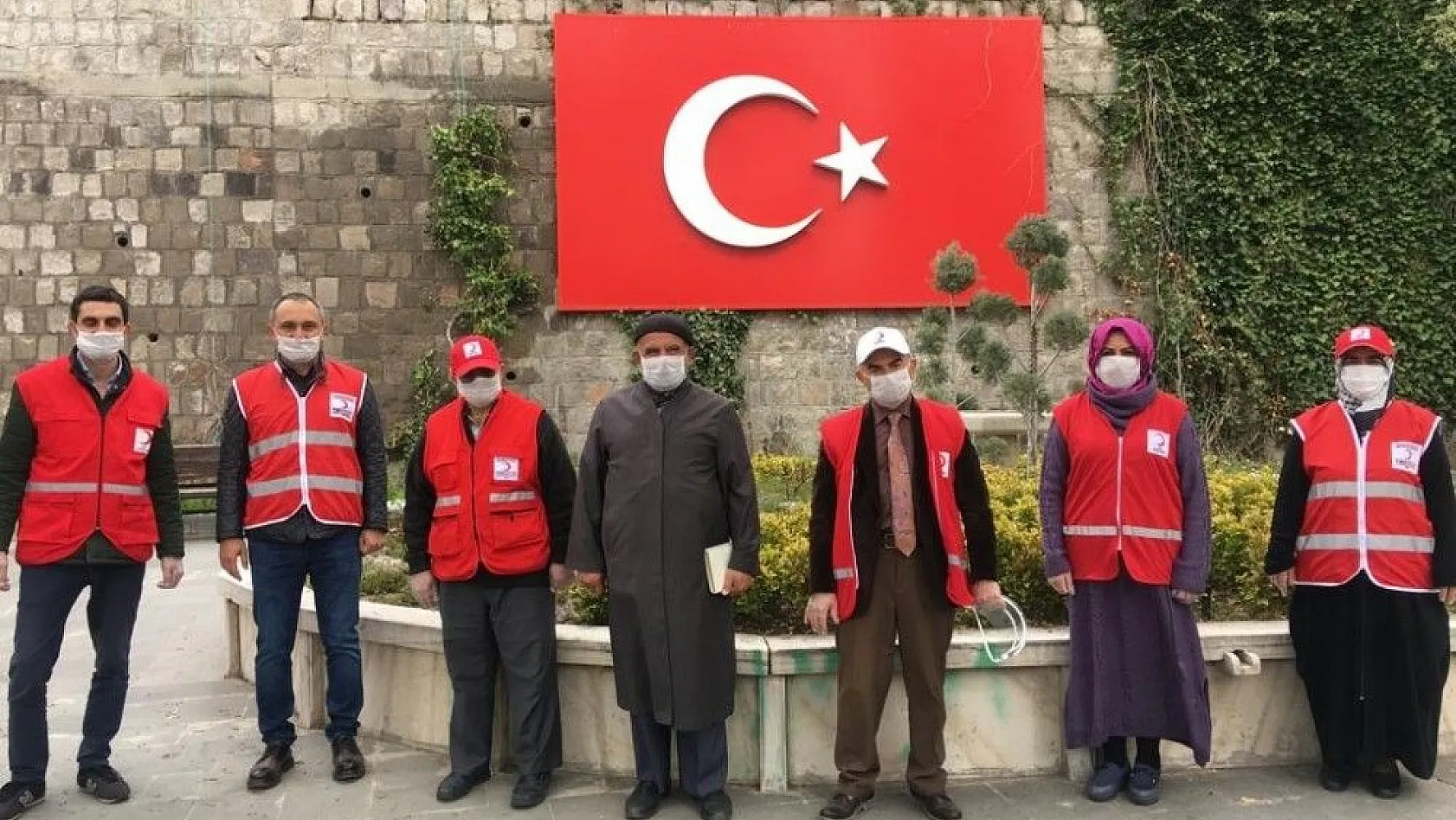 Türk Kızılay, Kayseri'de günde bin aileye ulaşacak
