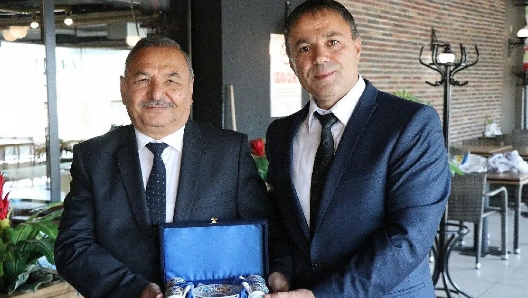 Türk Metal Sendikası üyelerinin emeklilik heyecanı