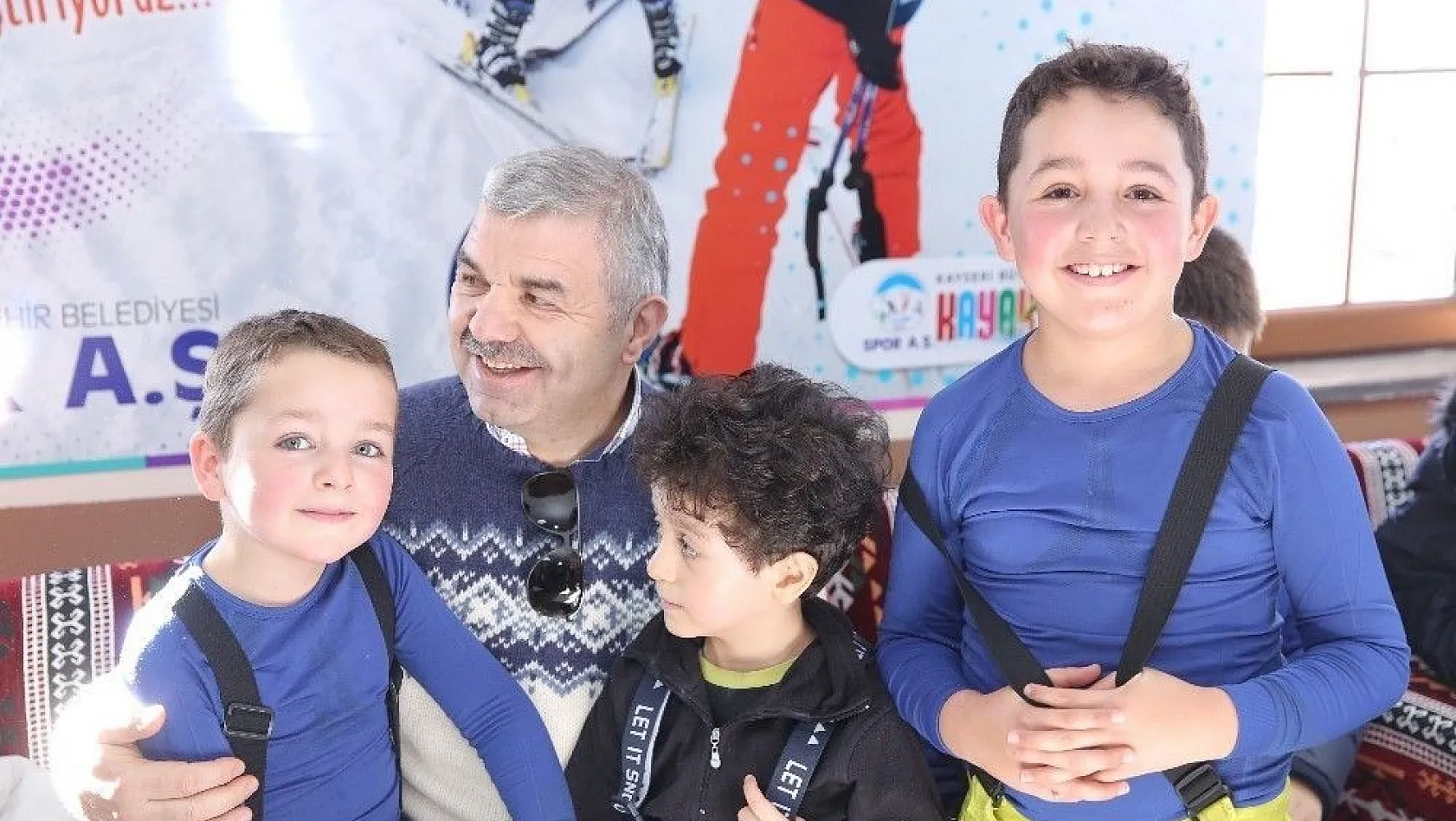 Türkiye'nin en büyük kayak okulu