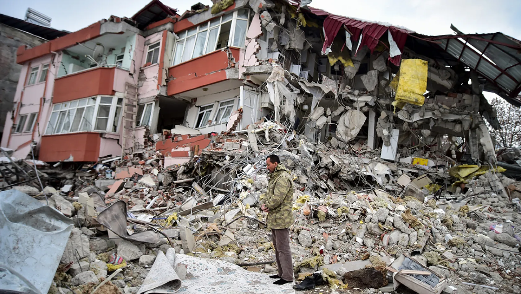 Ünlü bilimci yerel yönetimleri uyardı: Deprem tehlike analiz çalışmaları yapıldı mı?