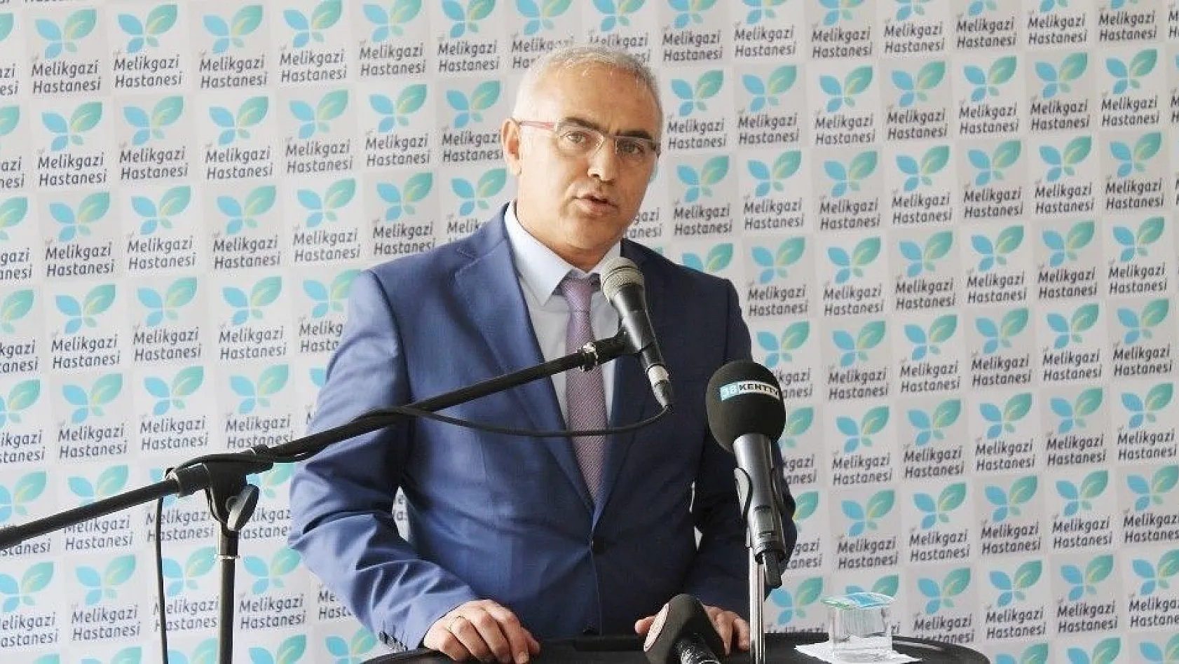 Uzm. Dr. Mustafa Demirel: 'Astım hastaları salgın sırasında ilaçlarını kullanmaya devam etmeli'