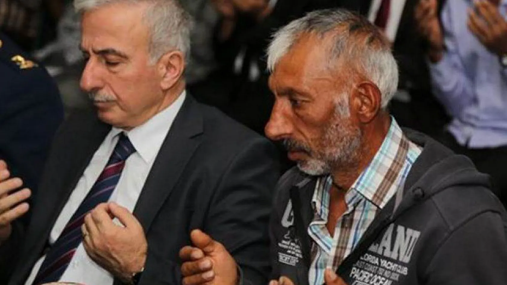 Vali Kamçı Şehit Furkan Hamamcı'nın mevlidine katıldı