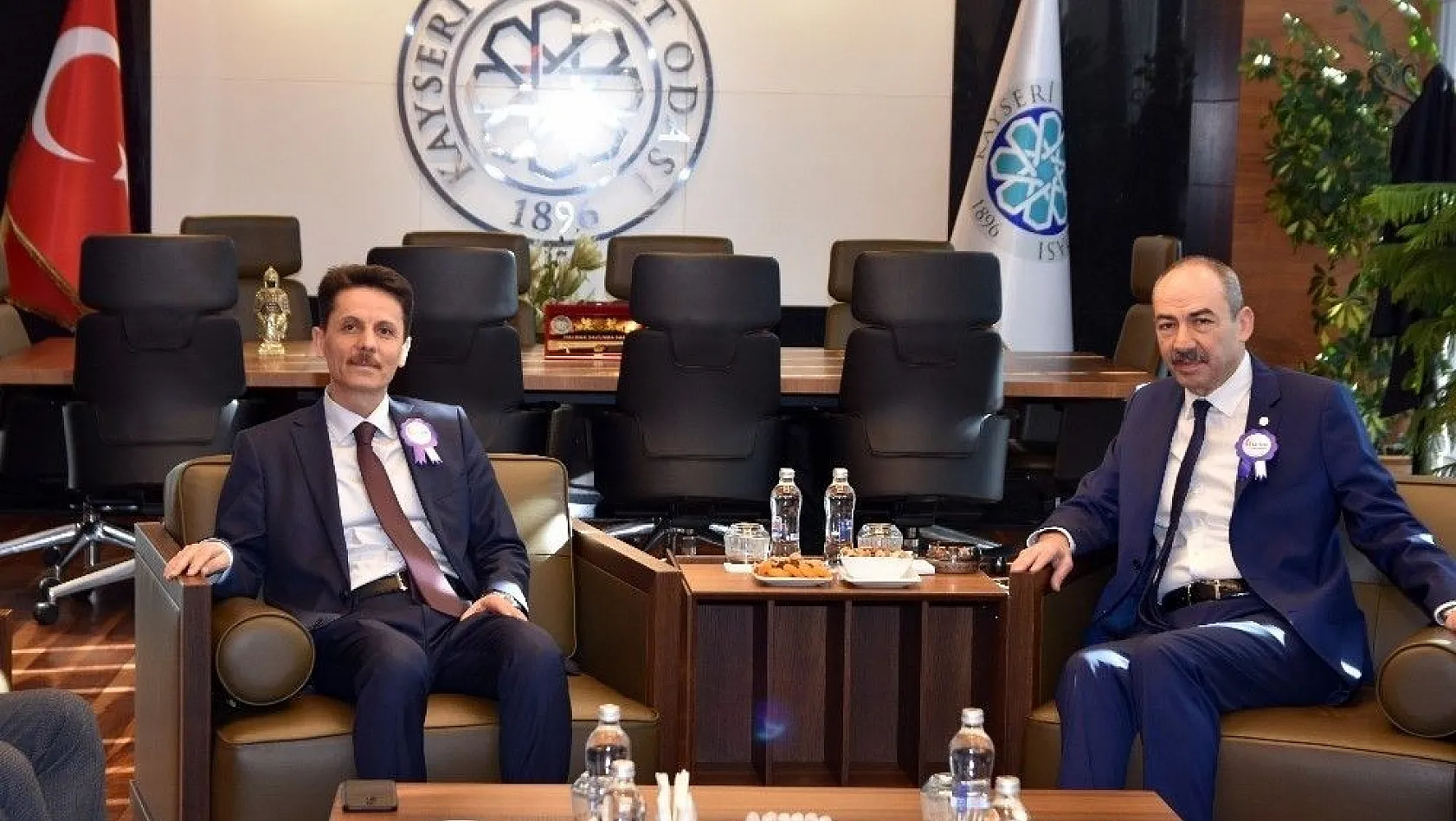 Vergi Dairesi Başkanı Günçavdı'dan Başkan Gülsoy'a Ziyaret