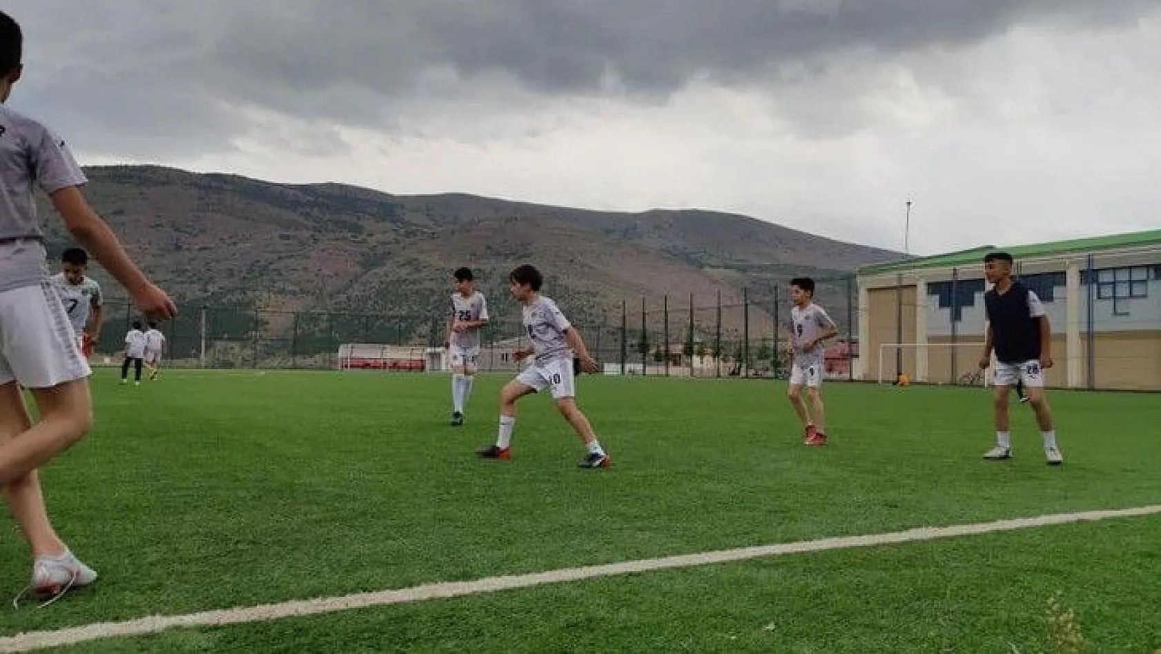 Yerköyspor Futbol Akademi yeniden kapılarını açtı