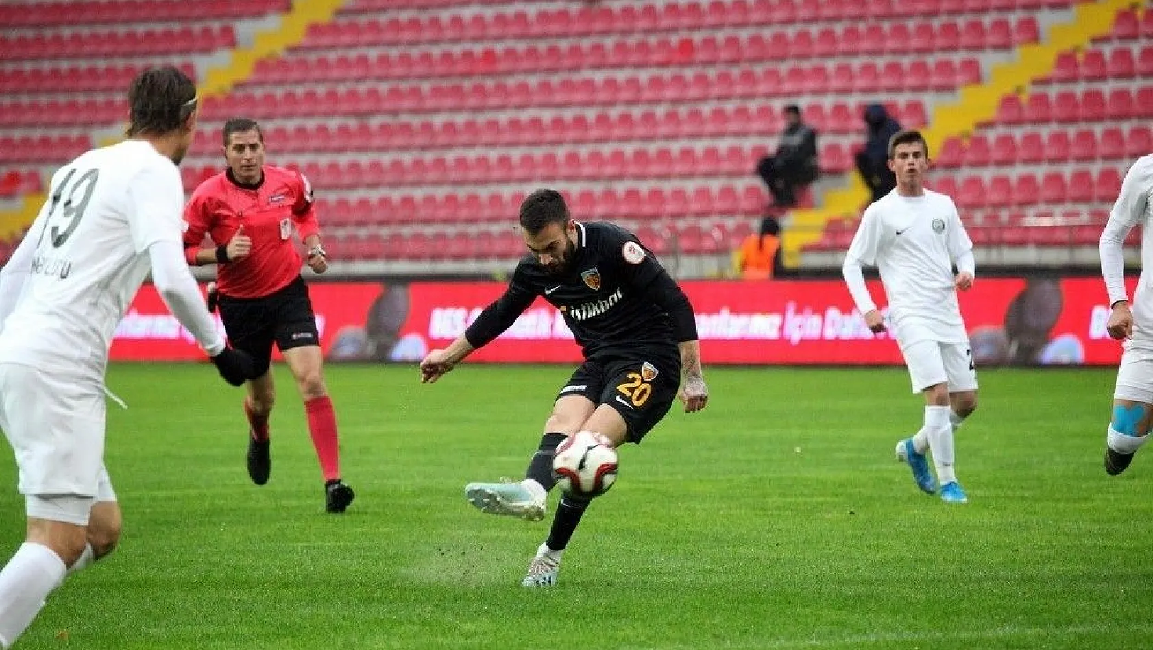 Ziraat Türkiye Kupası: İ.M. Kayserispor: 1 - Manisa FK: 0 (İlk yarı)
